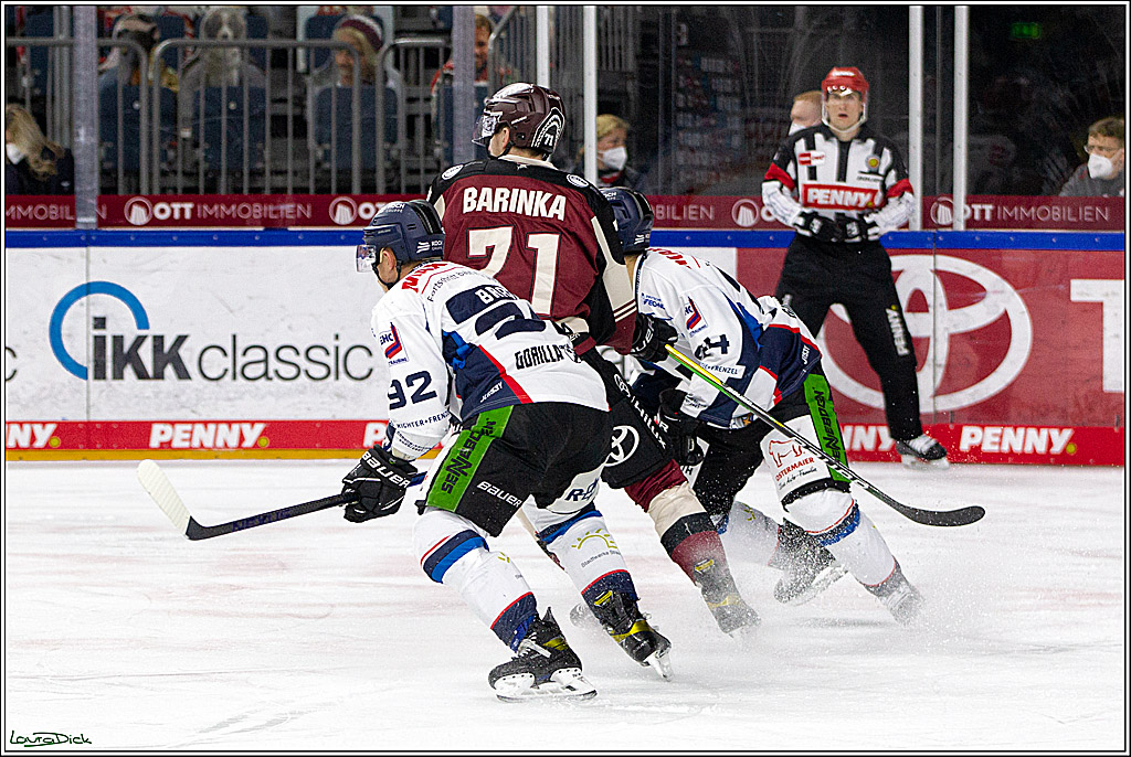 PENNY DEL;  Koelner Haie - Straubing Tigers; Koeln, 14.04.2021